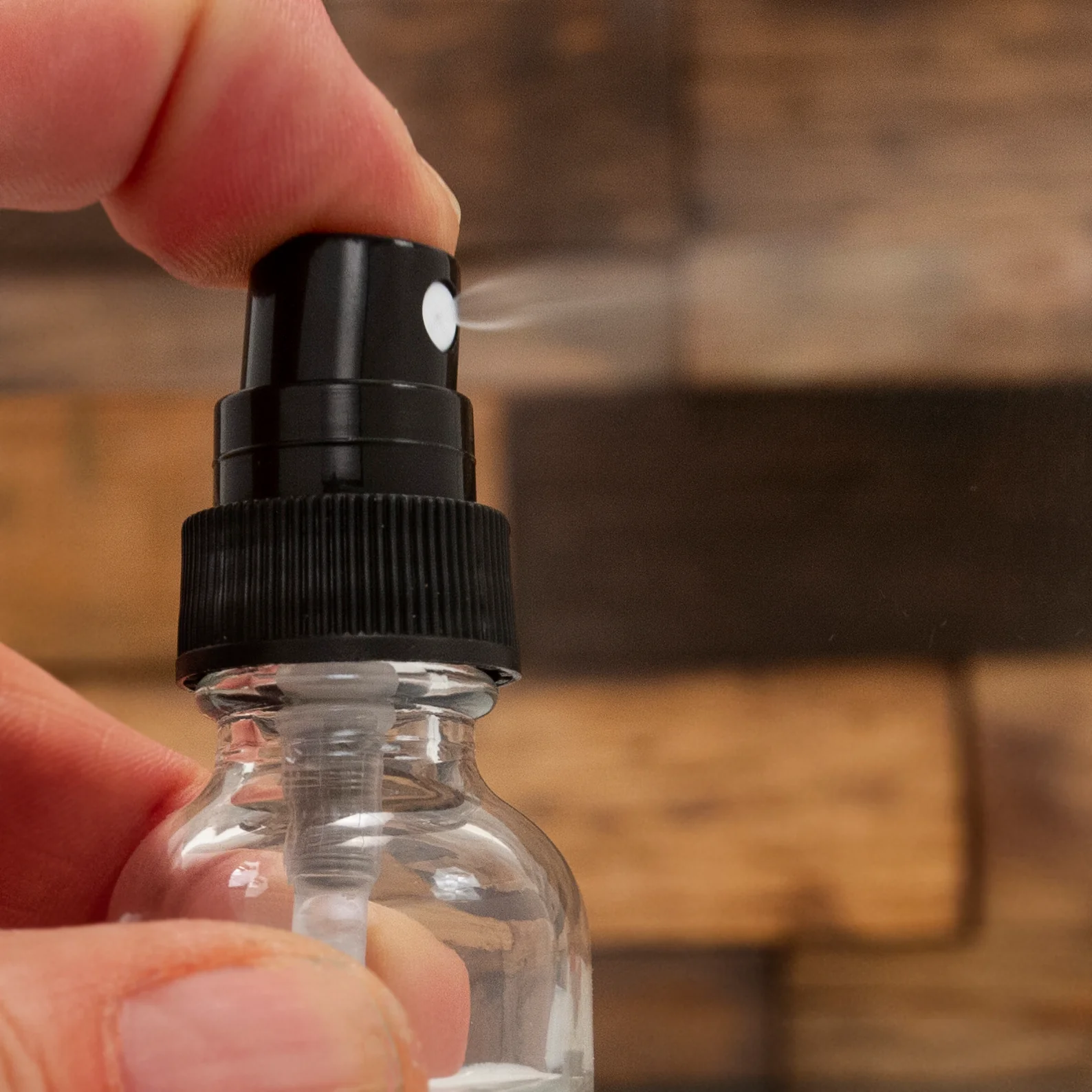 1 oz Fine Mist Glass Spray Bottle - Image 5