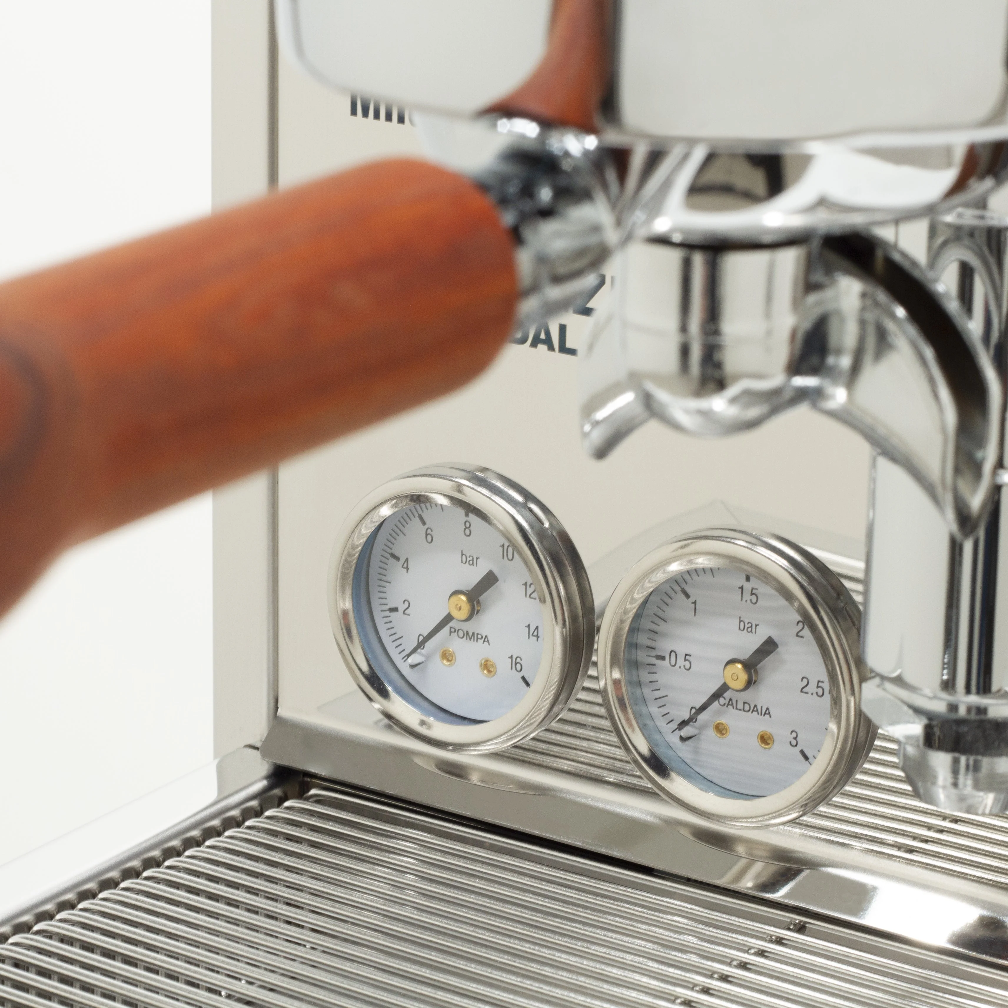 Bezzera Magica PID Espresso Machine - Image 42