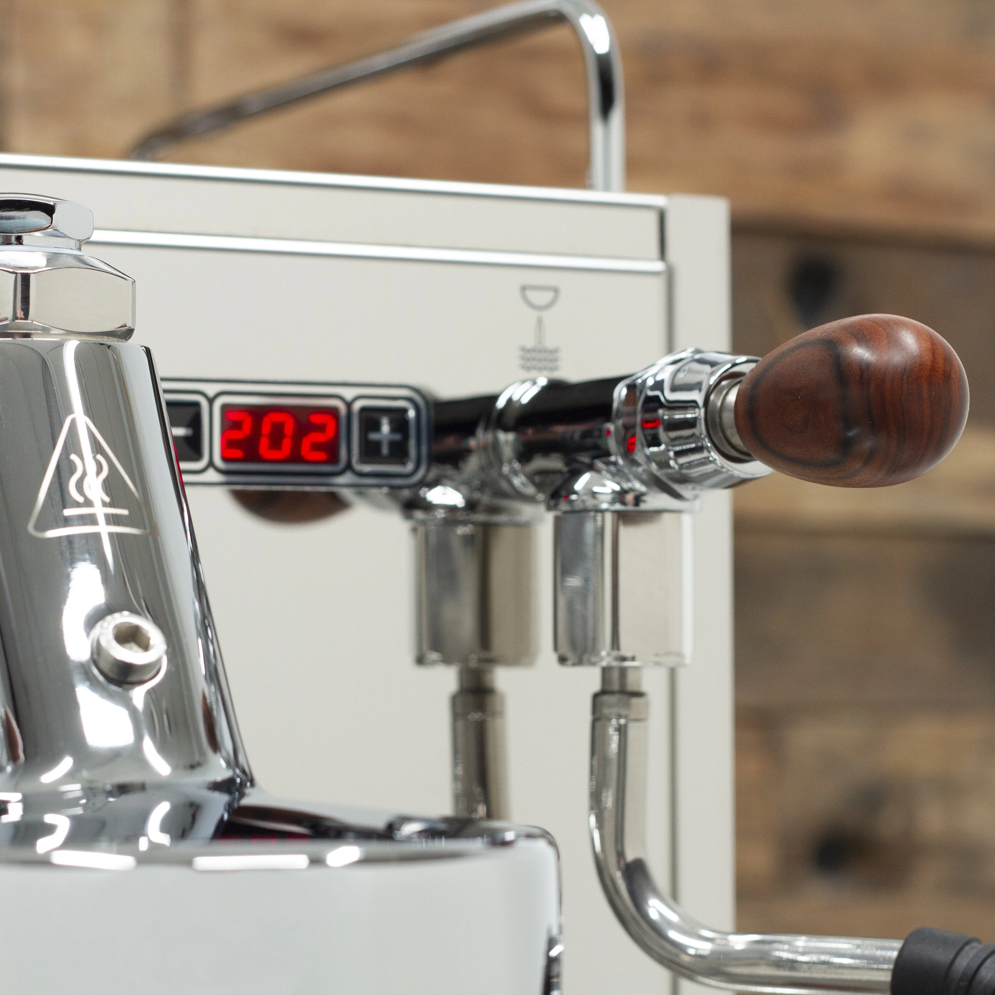 Bezzera Magica PID Espresso Machine - Image 43
