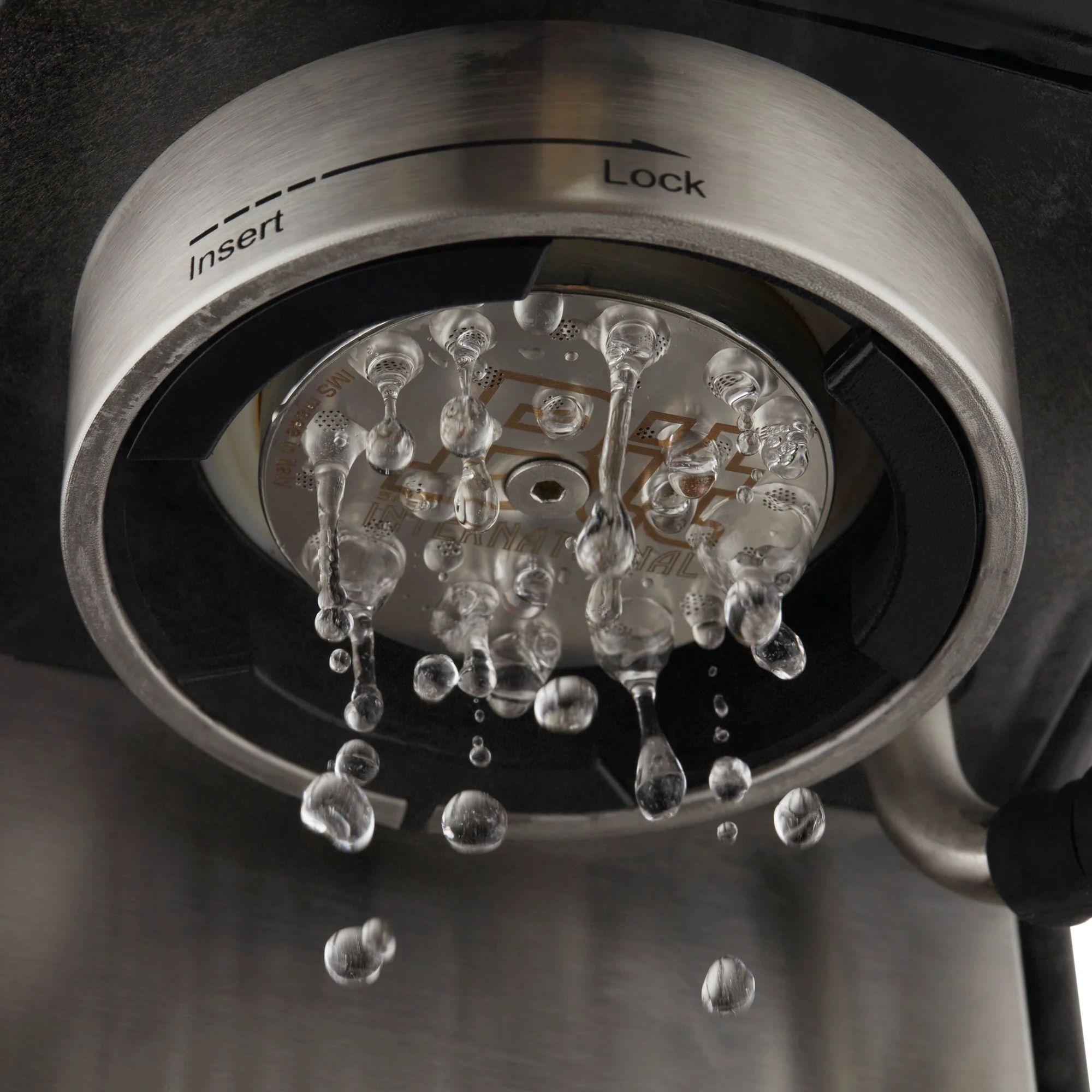 BIT International Solis Shower Screen and Holding Plate - Image 5
