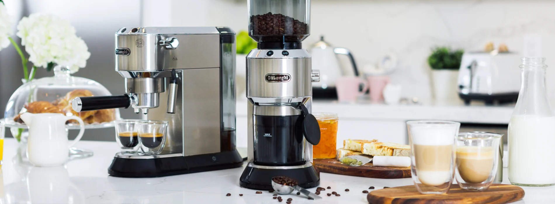 DeLonghi EC685M Dedica Deluxe Espresso Machine - Image 11