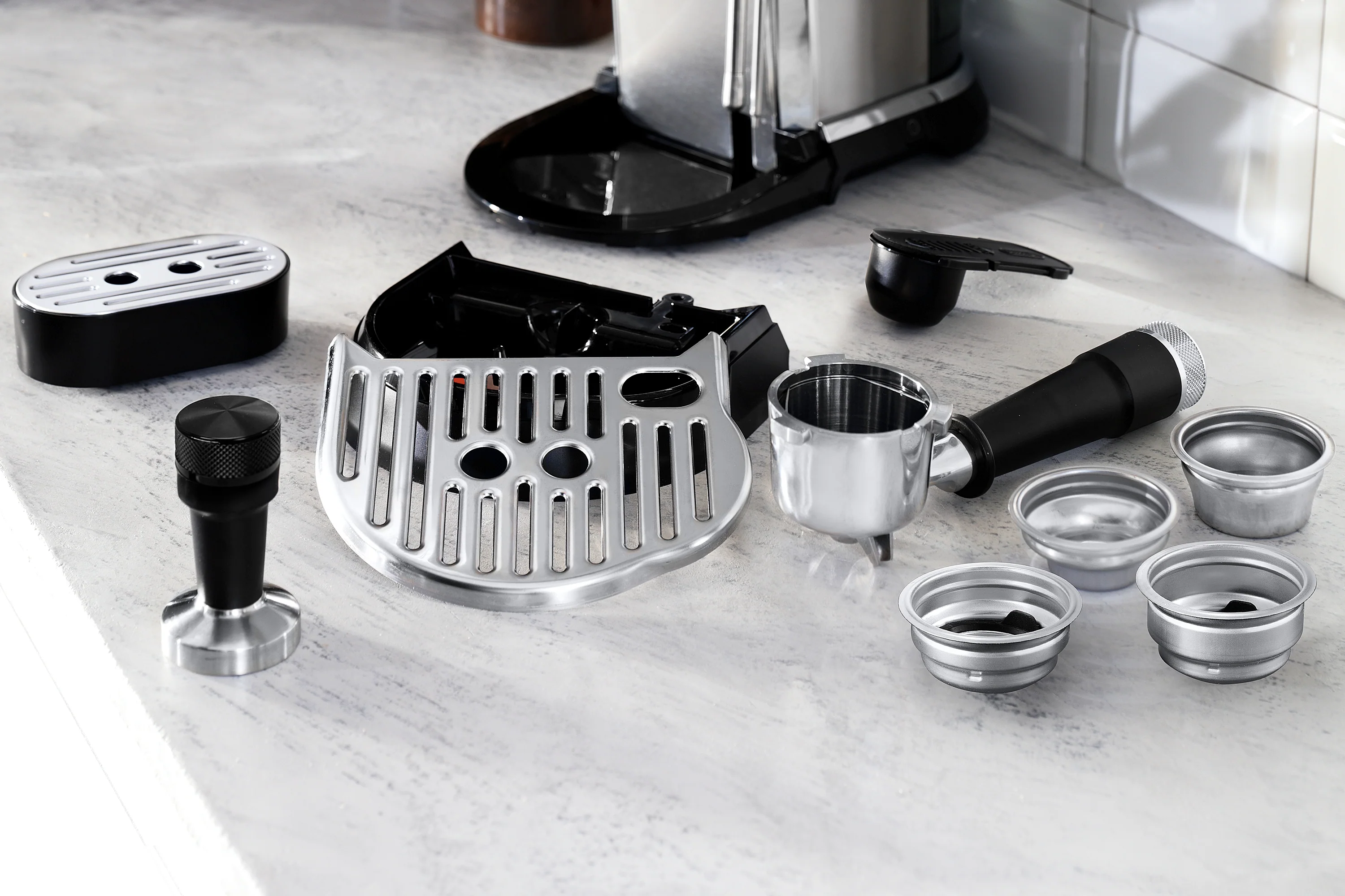 DeLonghi Dedica Maestro Plus - Image 11