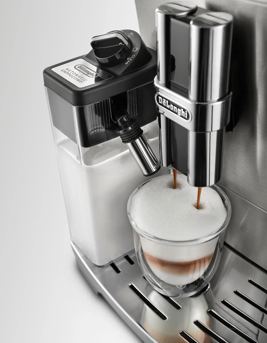 DeLonghi EC685BK Dedica Deluxe Espresso Machine - Image 4