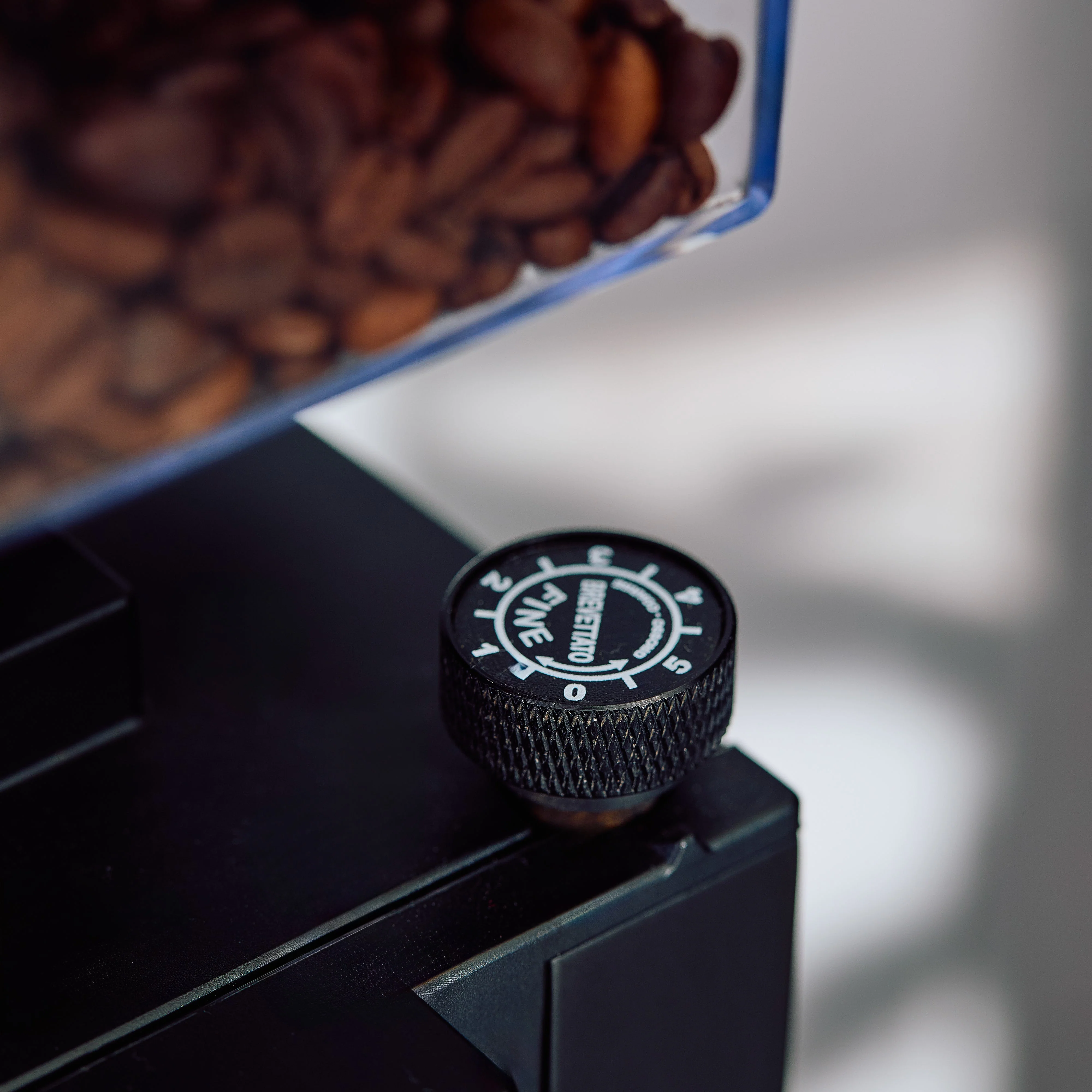 Eureka Mignon Facile Espresso Grinder - Image 6