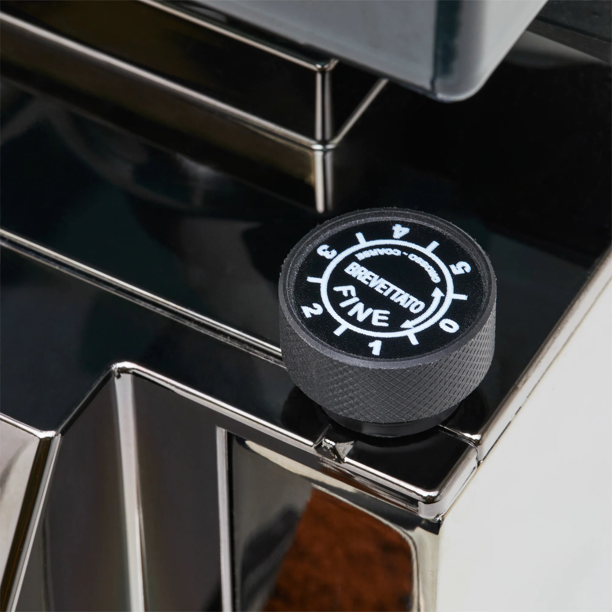 Eureka Mignon Silenzio 55 Espresso Grinder - Image 36