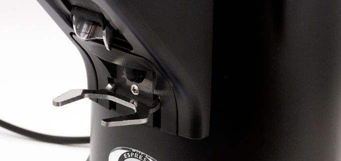 Eureka Zenith 65E High Speed Espresso Grinder in Black - Image 14