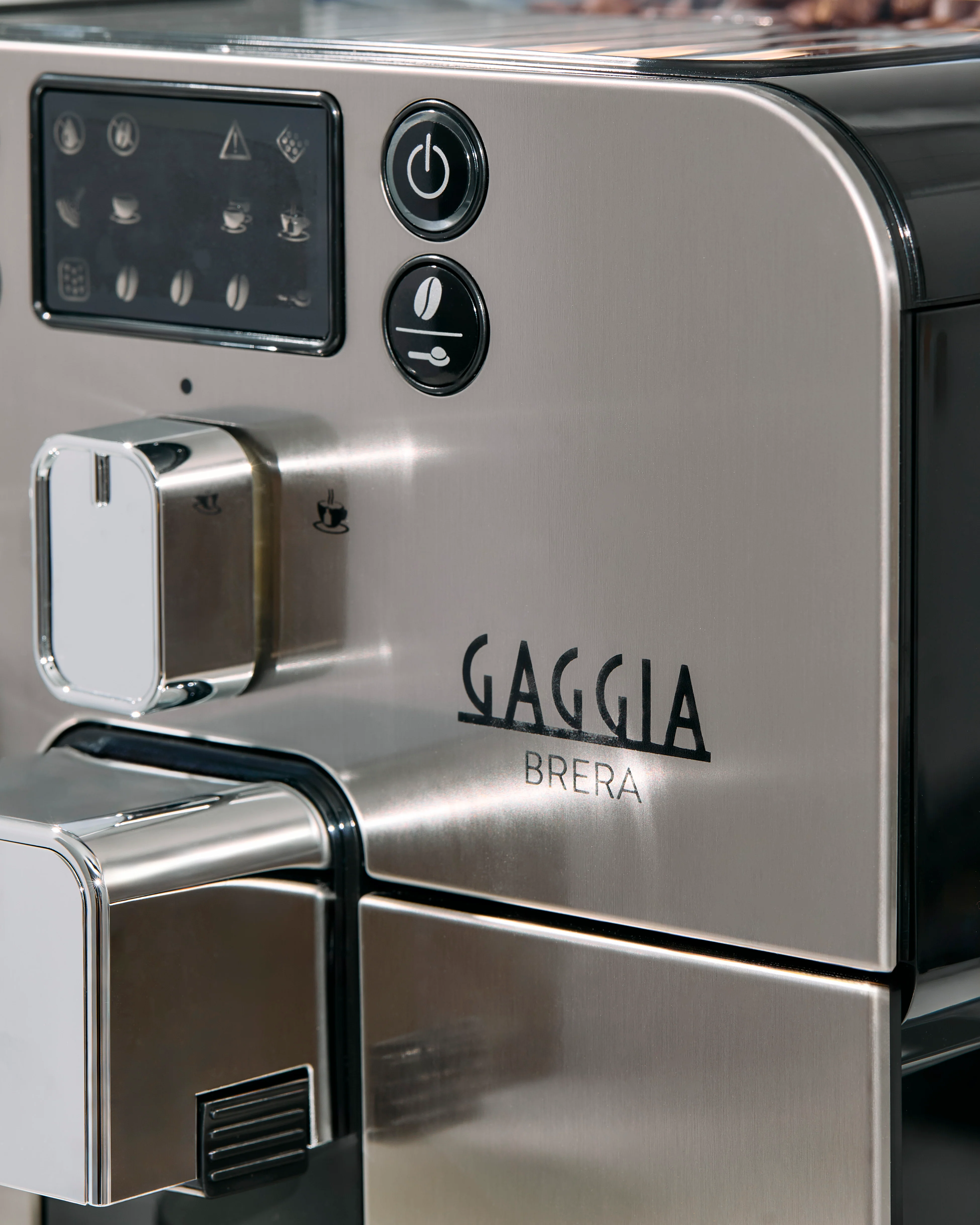 Gaggia Brera Espresso Machine in Black - Image 3