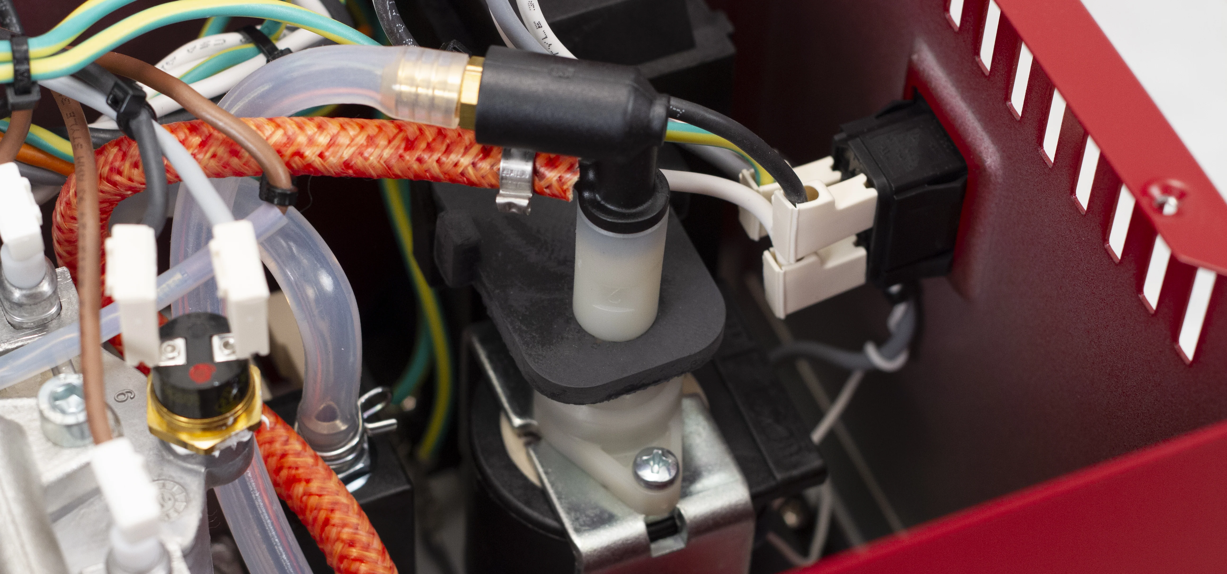 Gaggia Classic Prestige in Cherry Red - Image 10