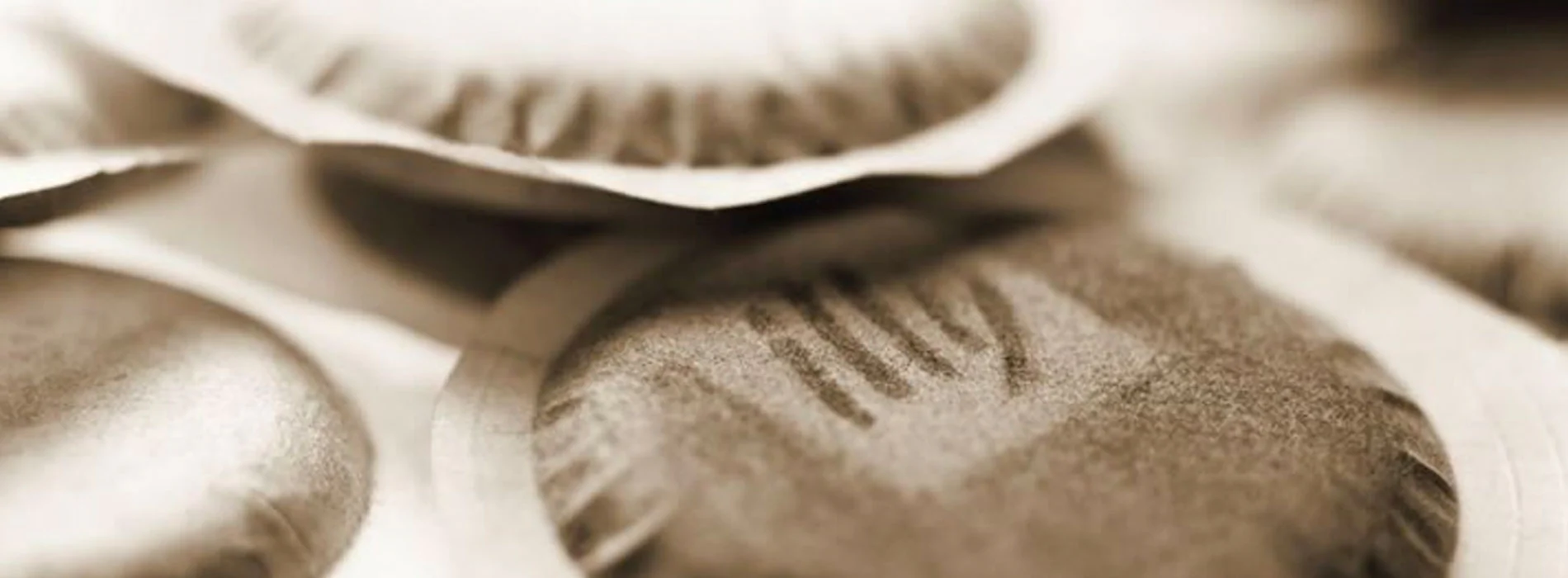 illy E.S.E. Pods Intenso - Dark Roast - Image 2