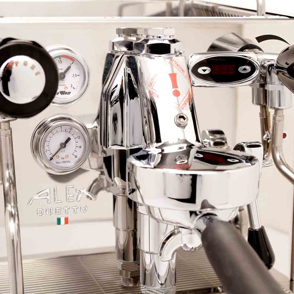 Izzo Alex Duetto III 20 Amp - Image 3