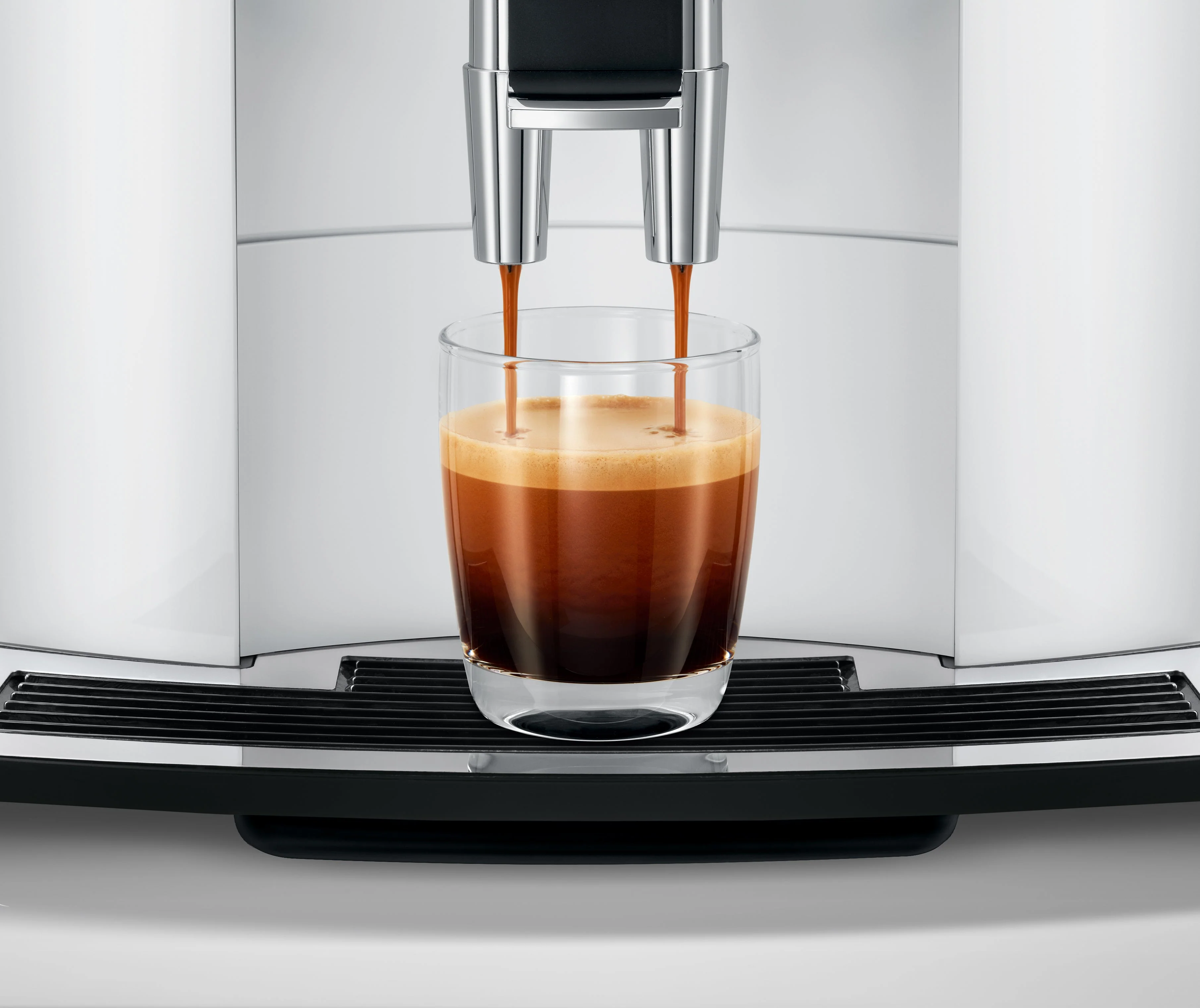 JURA E6 Automatic Espresso Machine in Piano White (NAA) - PRE 2023 - Image 4