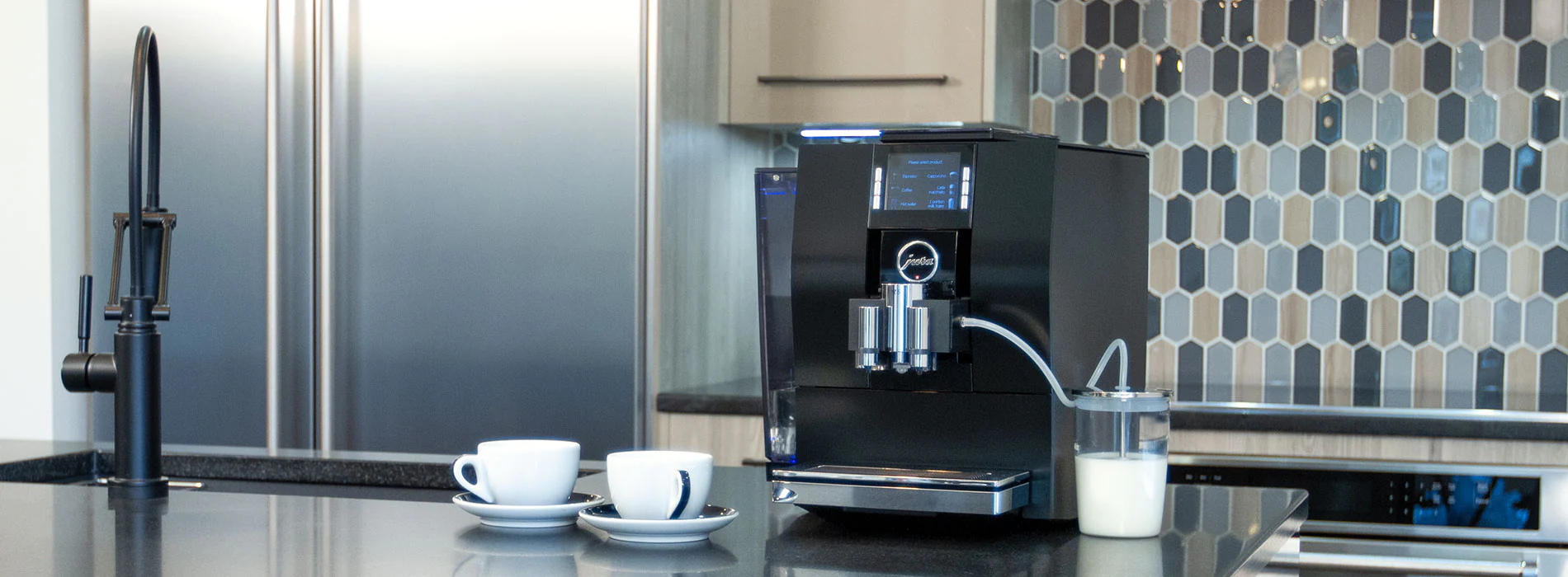 JURA Impressa Z6 with P.E.P in Black - Image 3