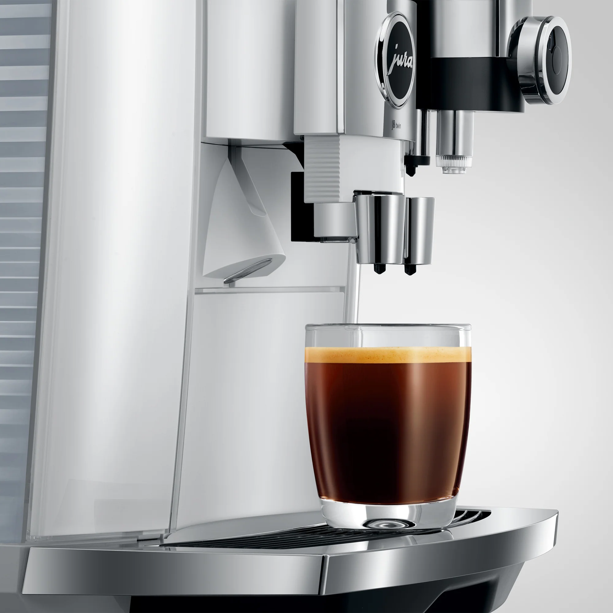 JURA J8 Twin Espresso Machine - Image 15