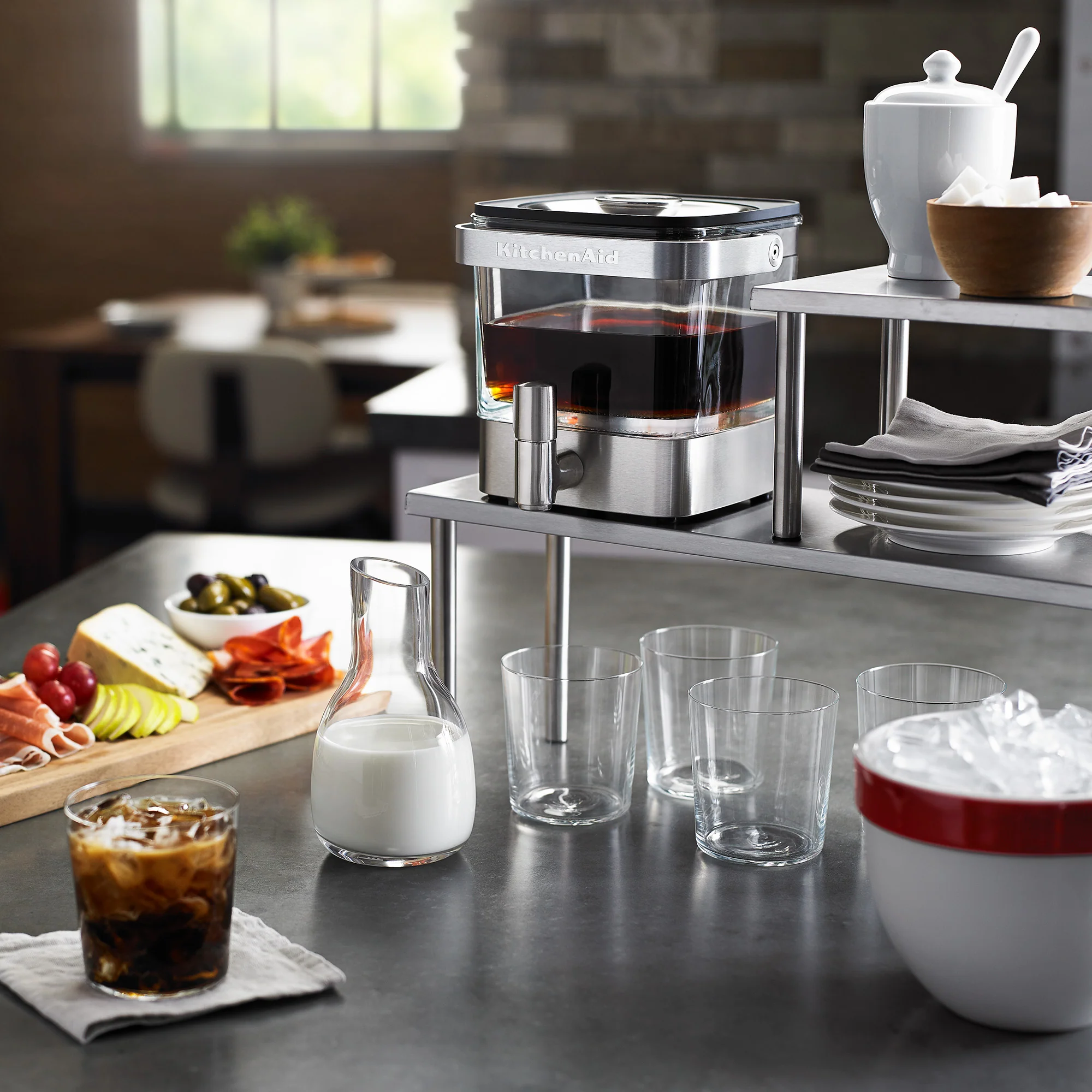 KitchenAid® Cold Brew Coffee Maker - 19 Cup - Image 22