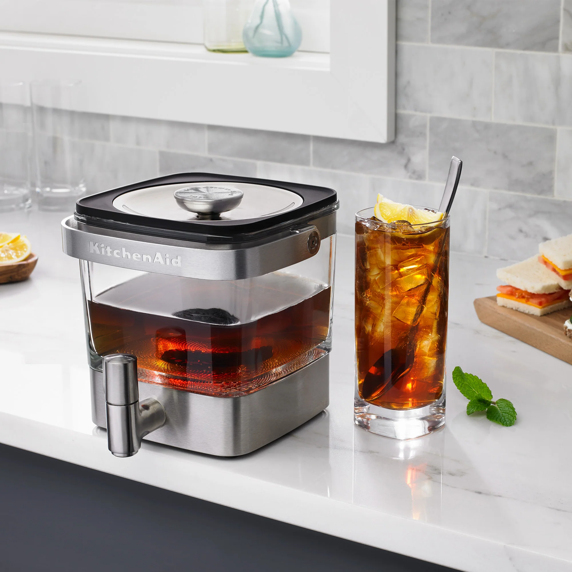 KitchenAid® Cold Brew Coffee Maker - 19 Cup - Image 3