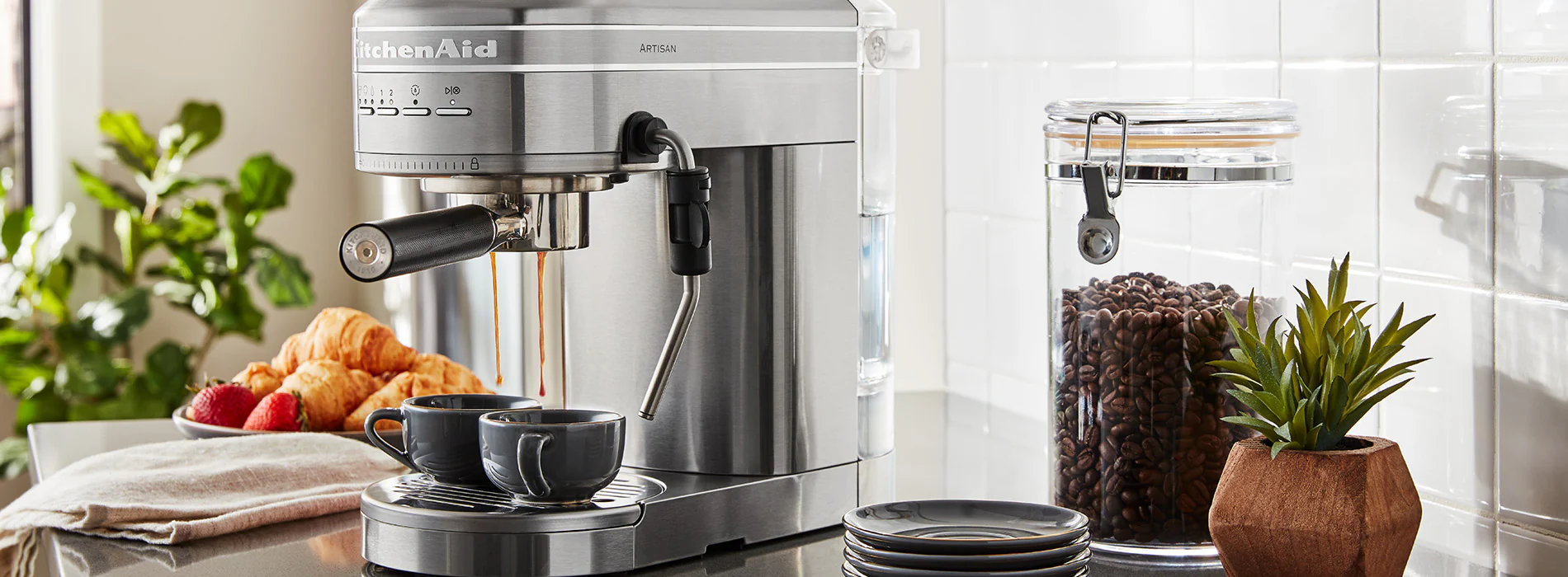 KitchenAid® Semi-Automatic Espresso Machine - Brushed Stainless Steel - Image 12