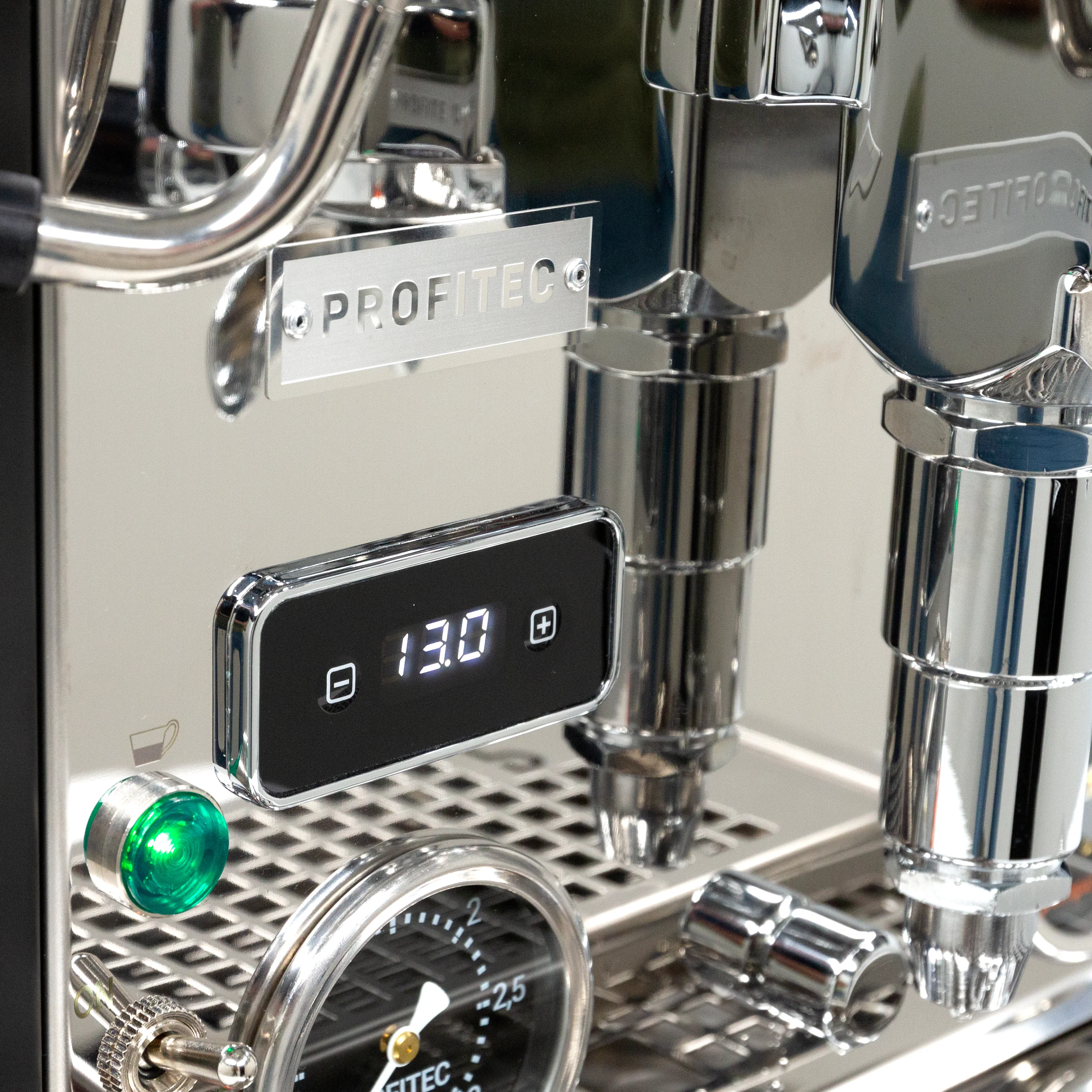 Profitec Pro 700 Black Matte Edition Espresso Machine - Image 6