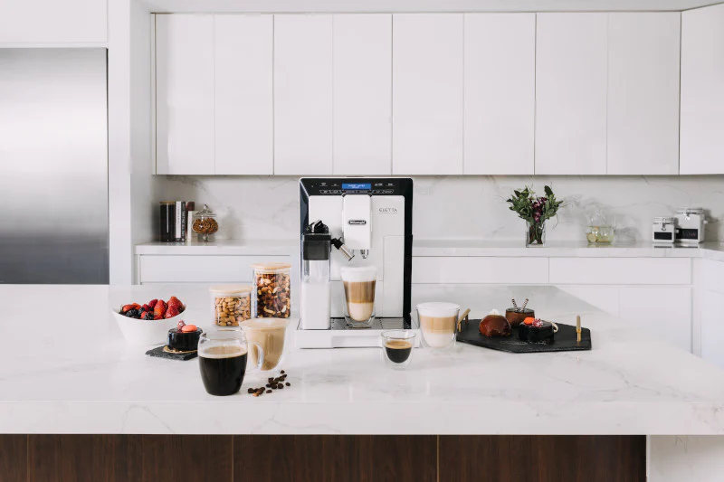 Refurbished DeLonghi Eletta Cappuccino in White ECAM44660W - Image 8