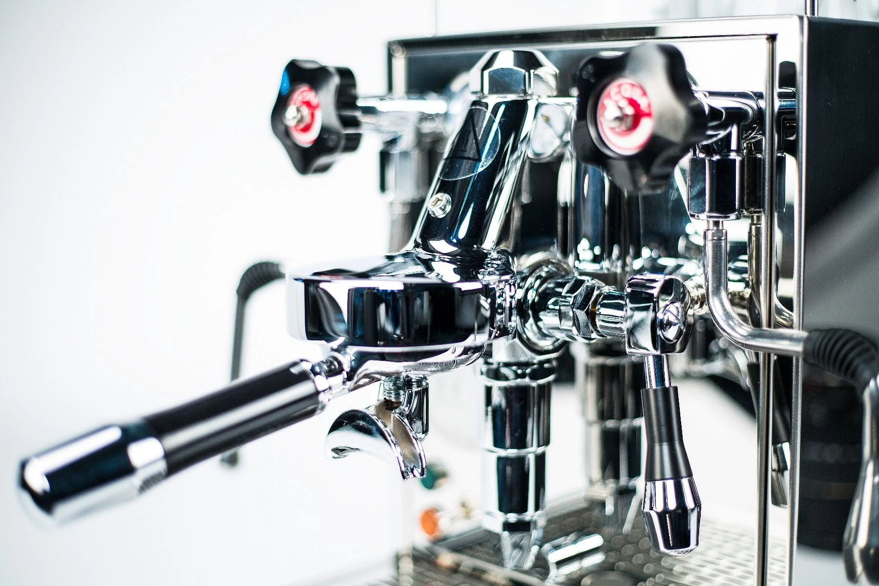 Refurbished ECM Mechanika V Slim Espresso Machine - Image 3