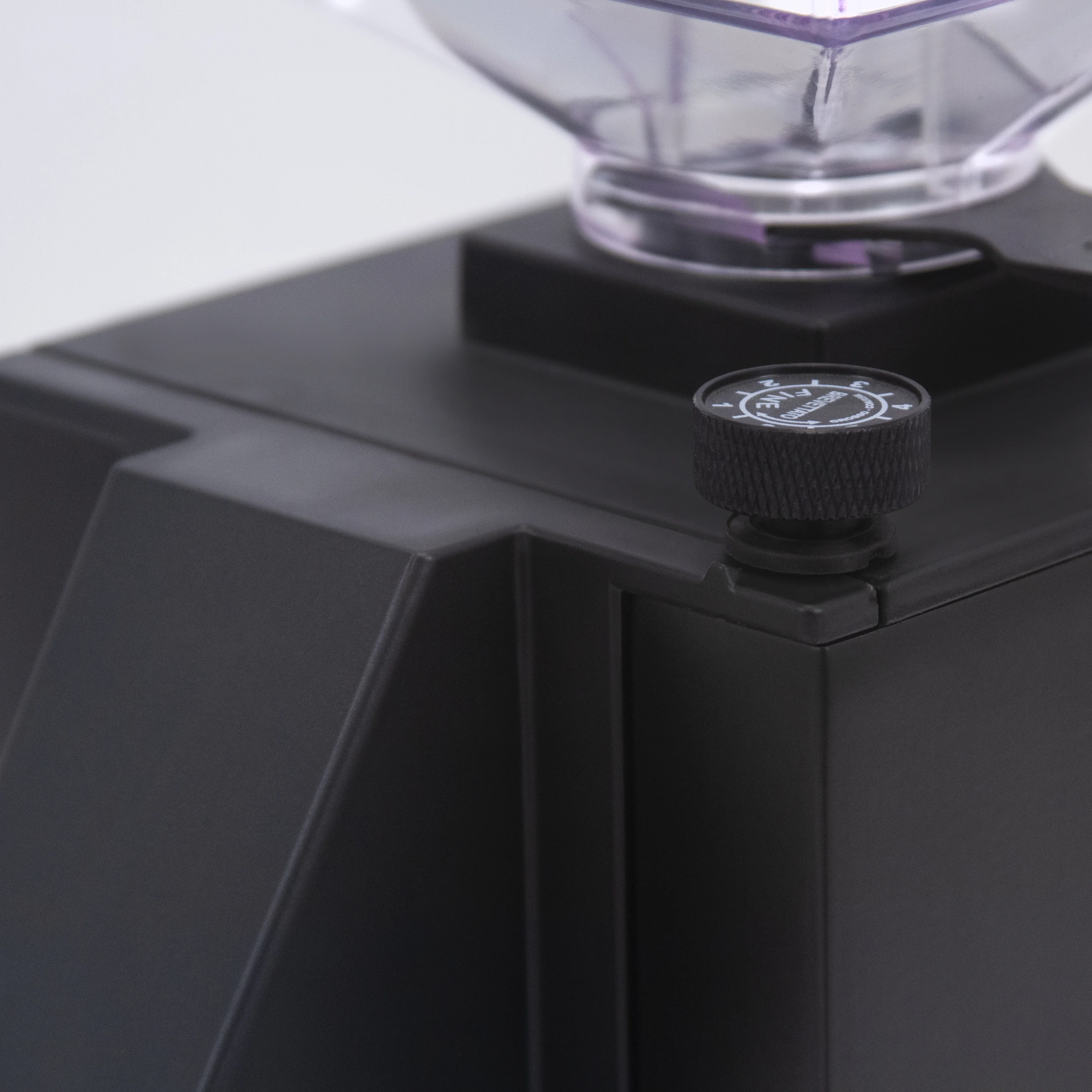 Refurbished Eureka Mignon Filtro Coffee Grinder - Image 5