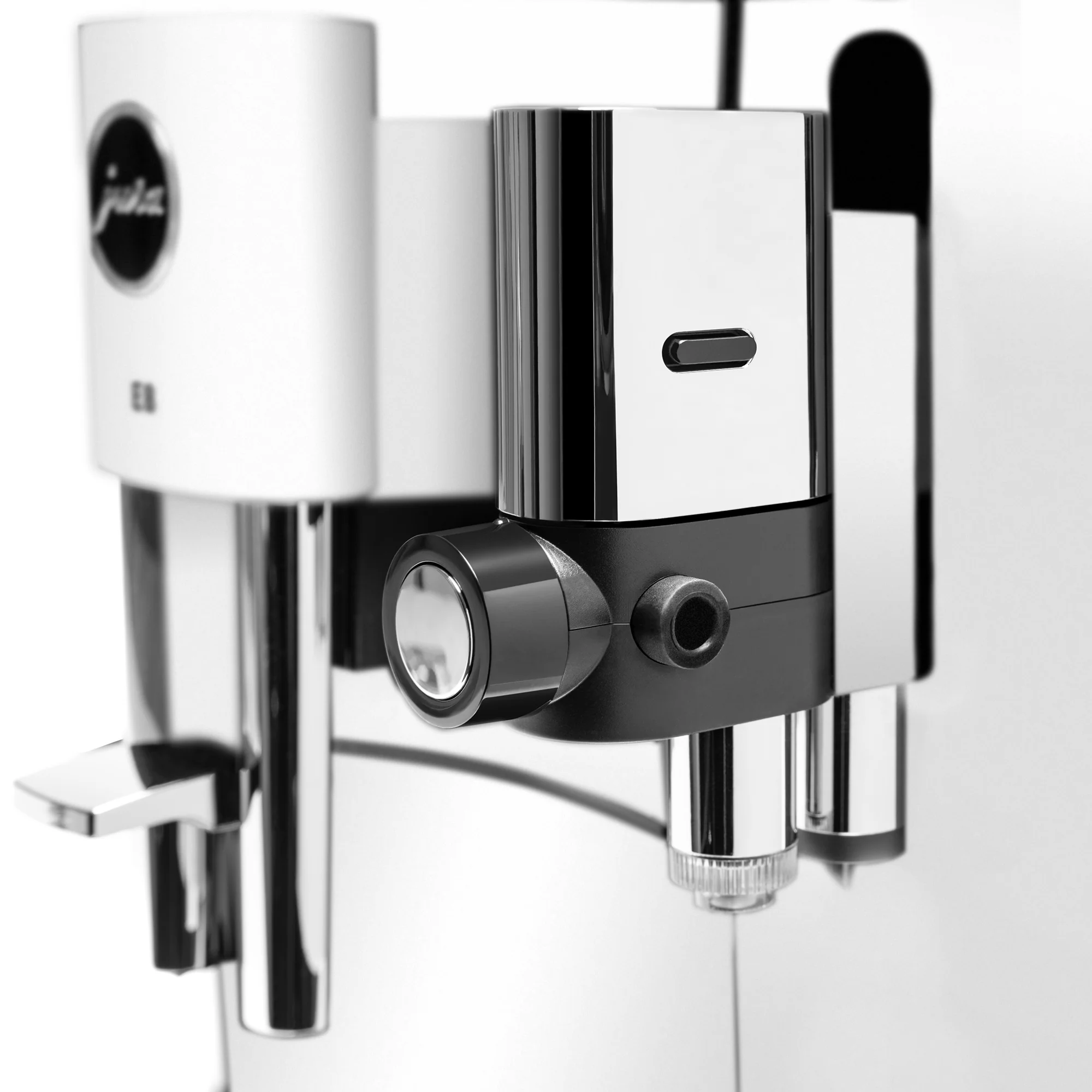 JURA E8 Espresso Machine - Image 22