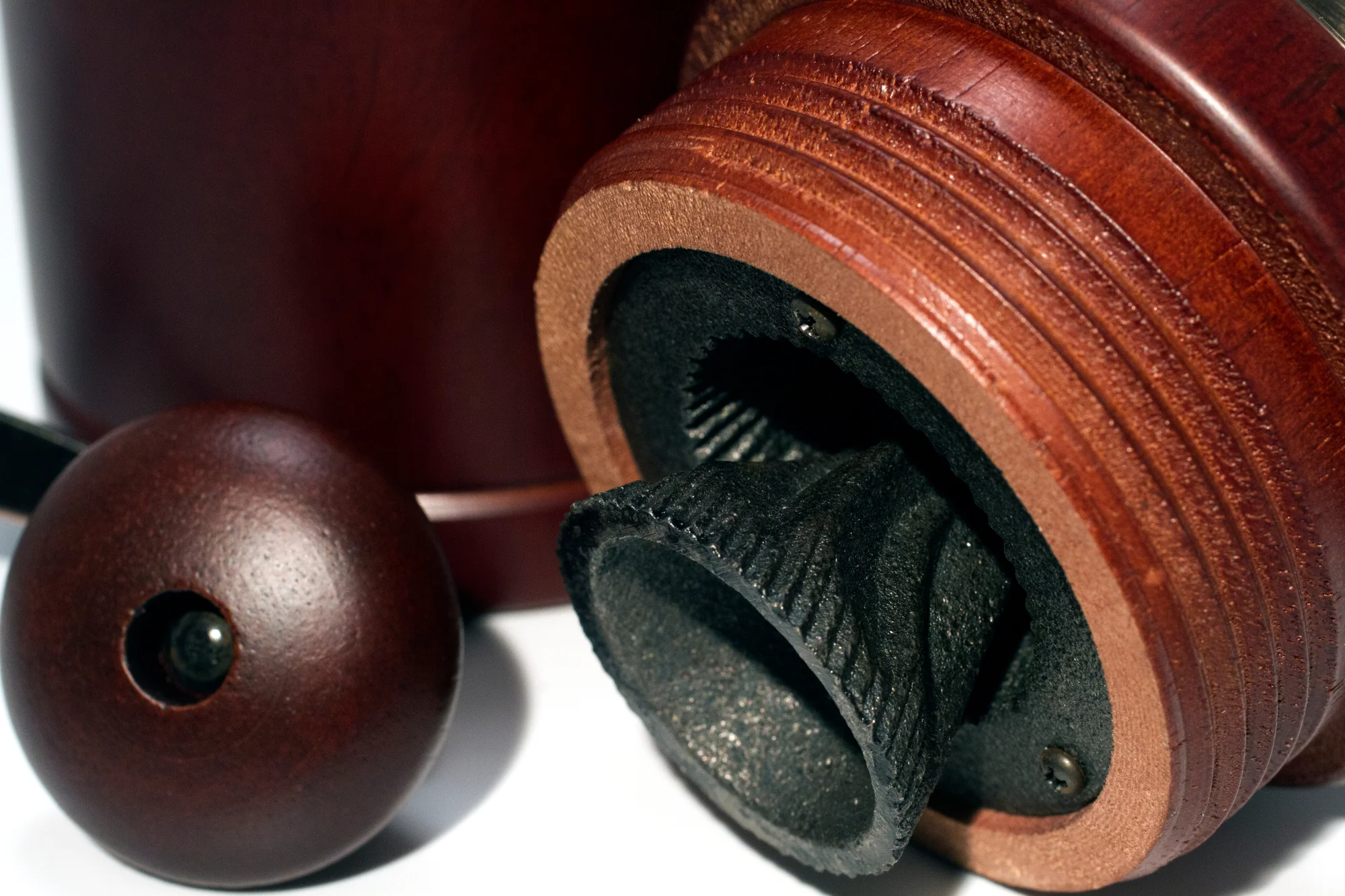 Yama Manual Coffee Grinder - Image 4